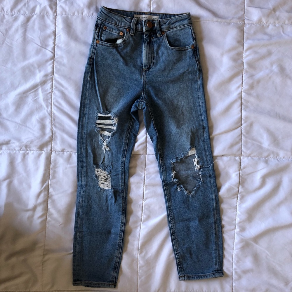 ASOS PETITE High Waist Slim Mom Jeans. Size 23